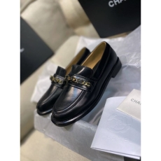 Chanel Low Shoes